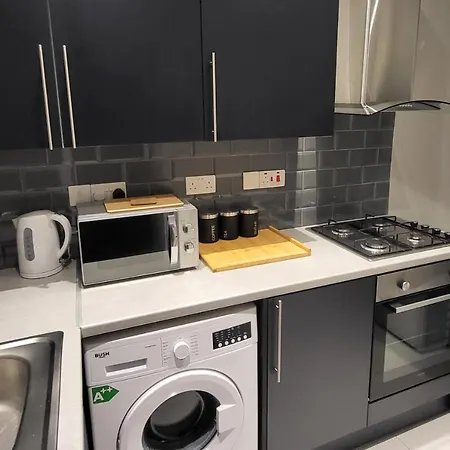 Park House Modernised 2 Bedroom